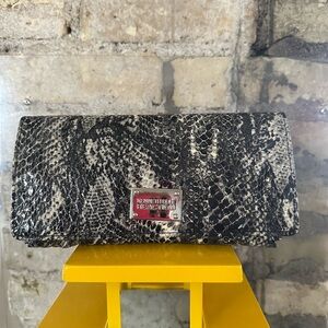 Kenneth Cole Reaction Black and White Snakeskin Clutch
